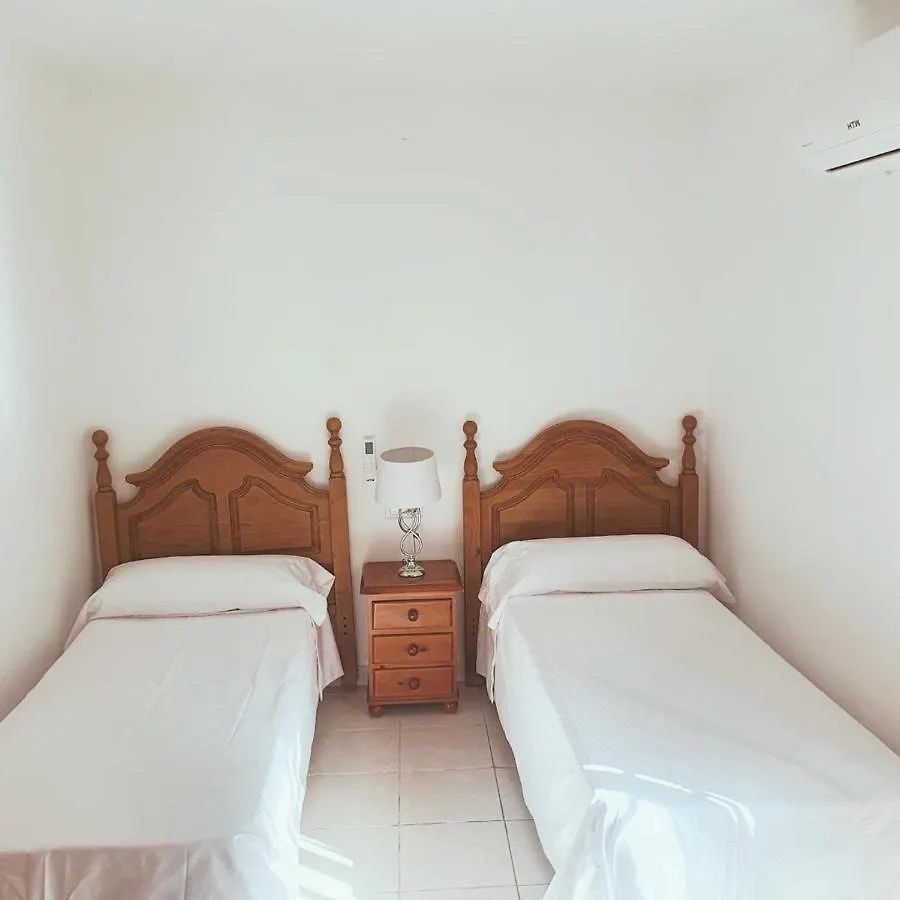 Luminosa Casa En Nerja Apartment