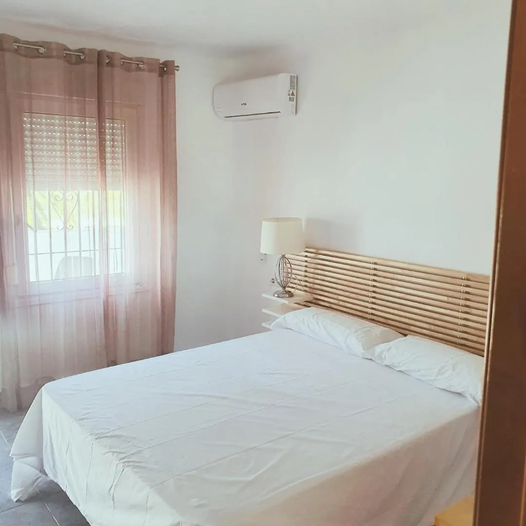 Luminosa Casa En Nerja Apartment