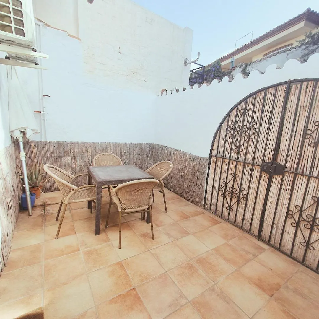 Luminosa Casa En Nerja location